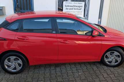Hyundai i20 17.976 km 12.990 &euro; Düsseldorf 40472