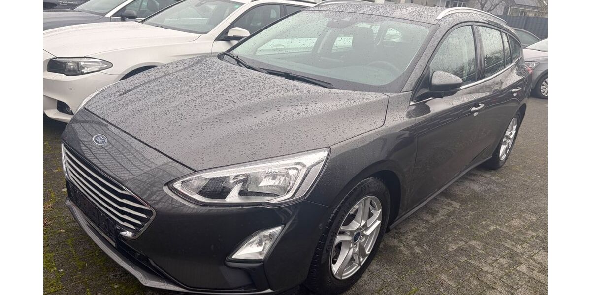 Ford Focus 37.000 km 13.900 &euro; Grevenbroich 41515