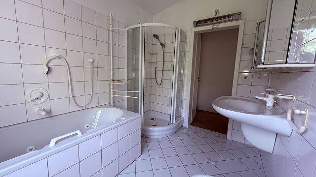 Einfamilienhaus Erftstadt Bliesheim - 7 Zimmer, 185 m&sup2;, 590.000&euro; | Angebot:26161078