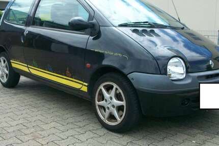 Renault Twingo 169.000 km 2.500 € Siegburg 53721