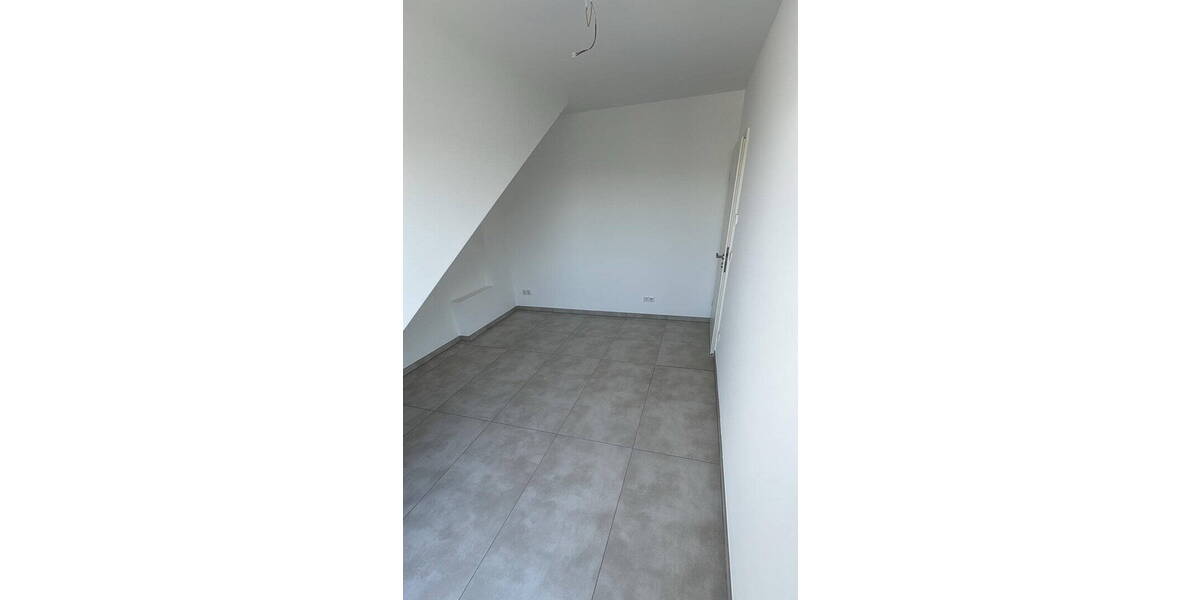 Etagenwohnung Köln Dünnwald - 3 Zimmer, 64 m&sup2;, 1.150&euro; | Angebot:26731562