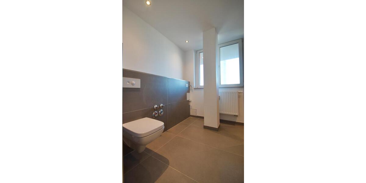 CITYHOUSE: Penthouse - Kölns schönster Blick auf den Dom! 90 m² Terrasse in Süd-West-Ausrichtung 3 zimmer