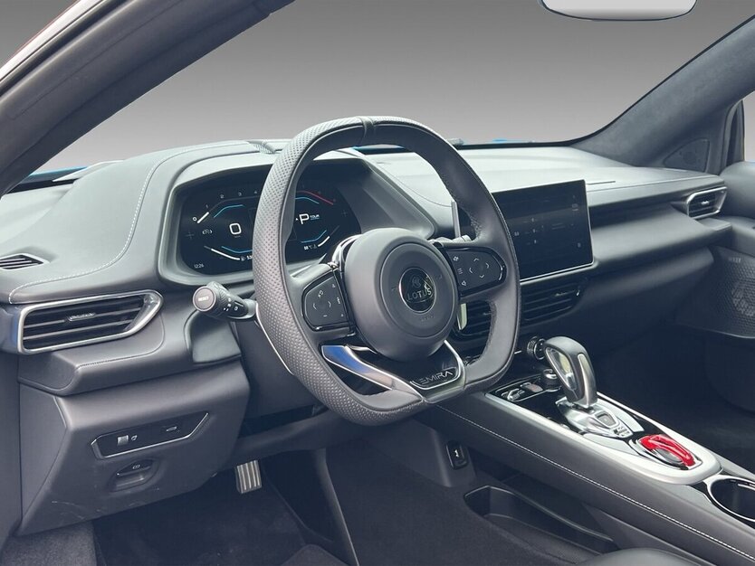 Lotus Emira First Edition I4 DSG Kamera Black KEF 5.171 km 70.900 € Wuppertal 42327