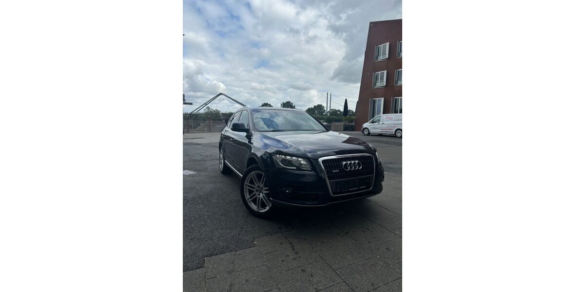 Audi Q5 240.000 km 6.490 &euro; Düsseldorf 40219