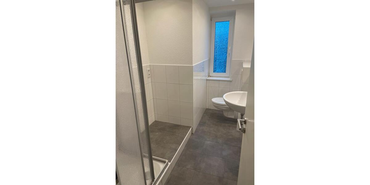 Etagenwohnung Remscheid Gemarkung Bergisch Born - 2 Zimmer, 56 m&sup2;, 450&euro; | Angebot:24982466