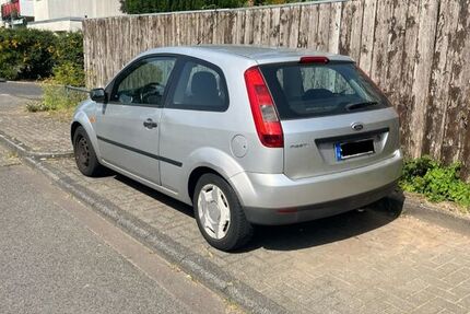 Ford Fiesta 160.000 km 1.200 &euro; köln 51147