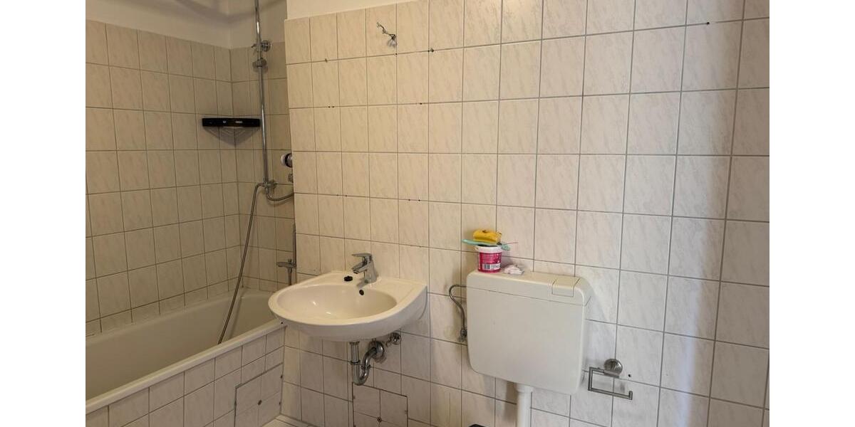 Etagenwohnung Bergisch Gladbach Gronau - 2 Zimmer, 71 m&sup2;, 185.000&euro; | Angebot:25591052