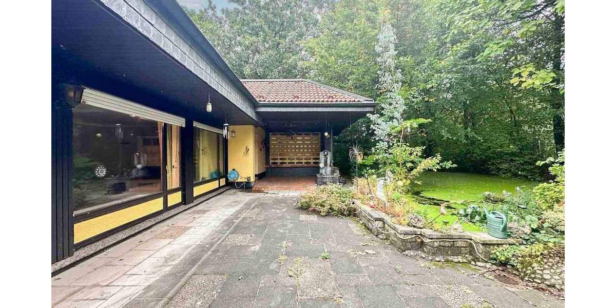 Leverkusen-Rheindorf: Wohnhaus mit Büro, Garten & Wellness - ca. 298 m² Wohn-Nutzfläche 7 zimmer