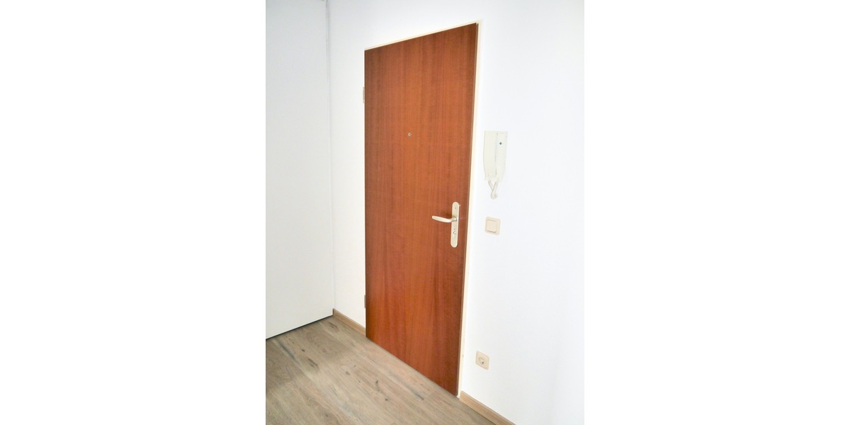 NE-Stadionviertel, ruhige kompl. Renov. 2 Zi. ETW, KDB, Balkon, Carport, Keller - Erdgeschoßwohnung Neuss Augustinusviertel | Angebot:27350485