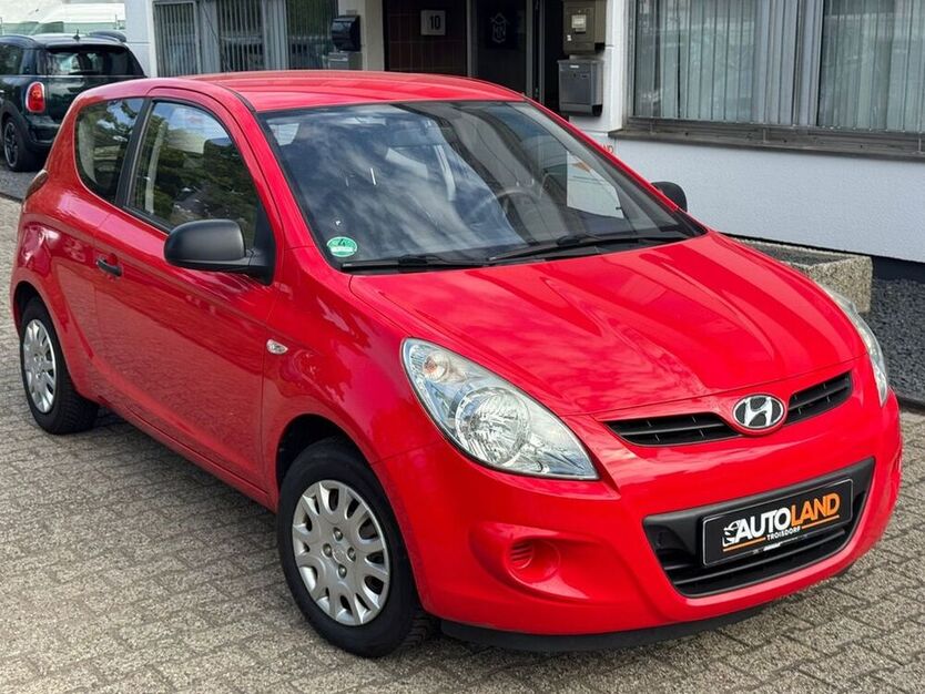 i20