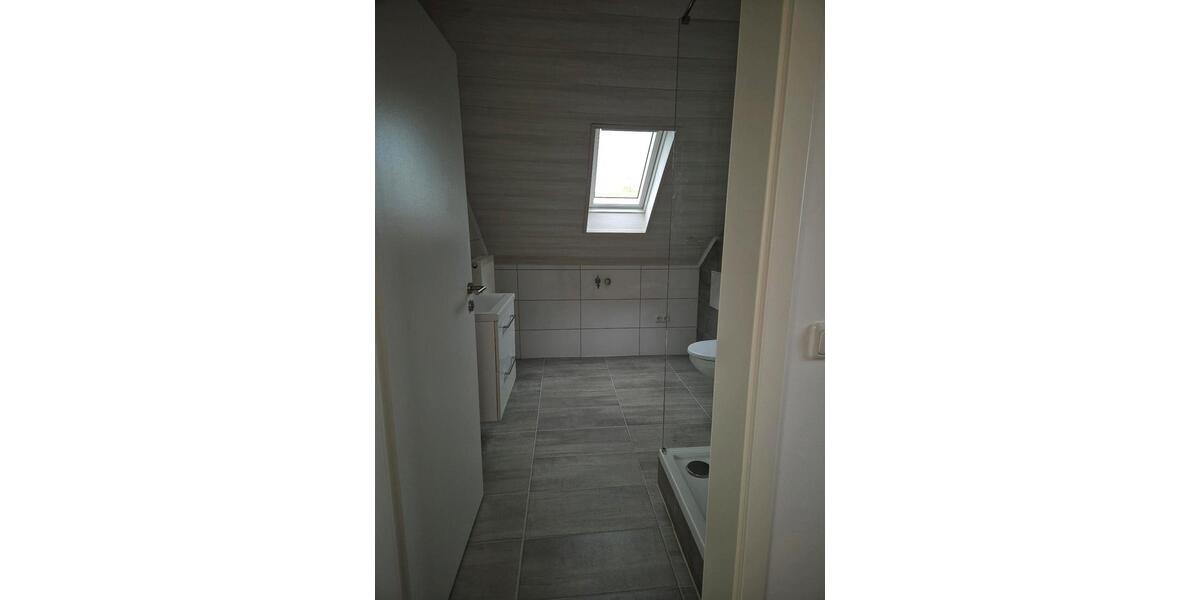Dachgeschoßwohnung Bergheim Ahe - 1 Zimmer, 45 m&sup2;, 750&euro; | Angebot:26337674