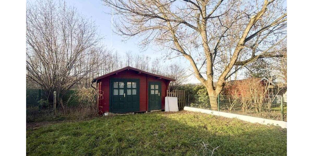 Reihenmittelhaus am Feldrand - großer Garten und Bezugsfrei 5 zimmer