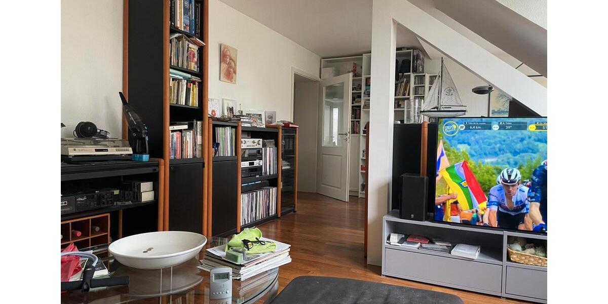 Dachgeschoßwohnung Düsseldorf Pempelfort - 3 Zimmer, 93 m&sup2;, 455.000&euro; | Angebot:26955721
