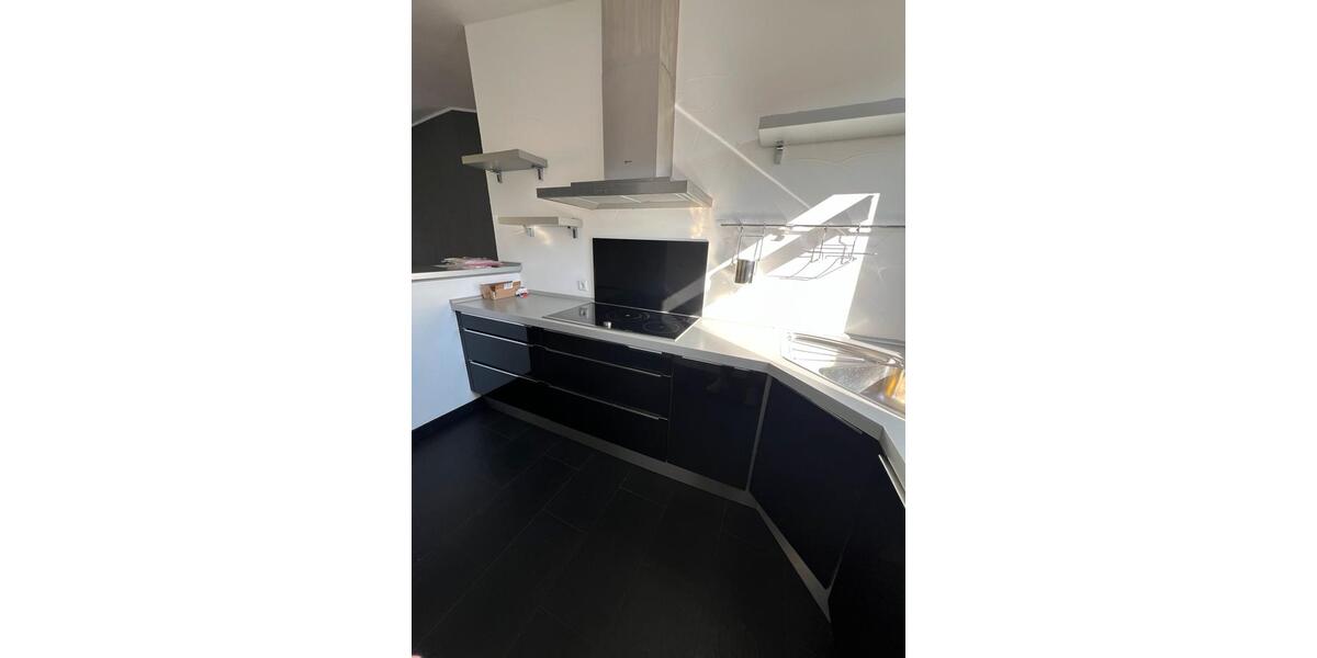 Dachgeschoßwohnung Düsseldorf Flingern Süd - 1 Zimmer, 12 m&sup2;, 690&euro; | Angebot:26372629
