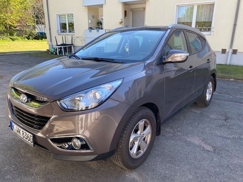 Hyundai ix35 93.000 km 11.250 € Leverkusen 51373