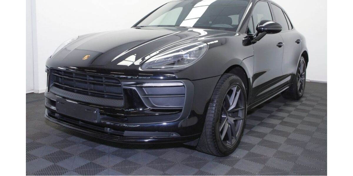 Porsche Macan 30.500 km 62.950 &euro; Solingen 42653