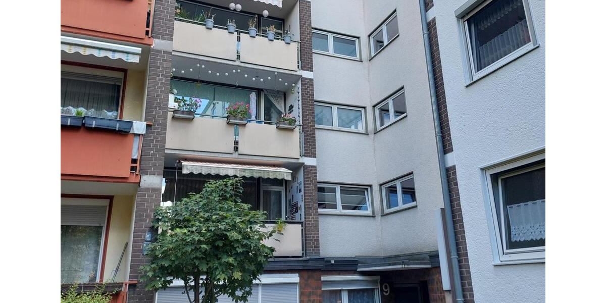 3er-WG-Wohnung - 83 m2 - Balkon - verfügbar ab 15.02.26 flexibel 3 zimmer