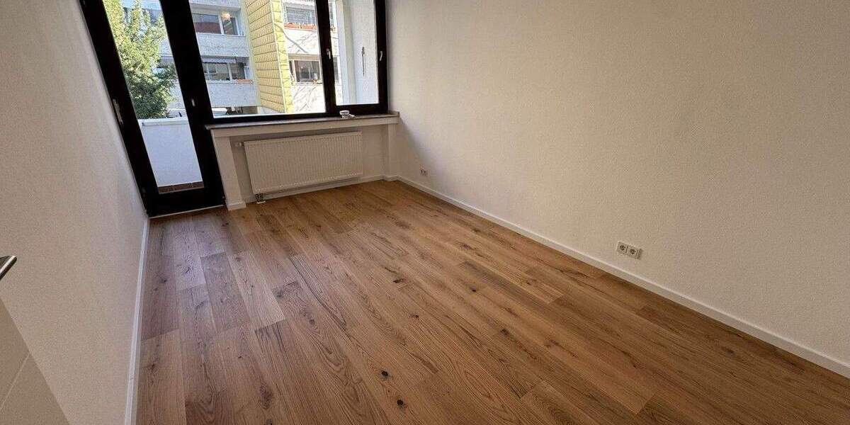Etagenwohnung Köln Niehl - 3 Zimmer, 80 m&sup2;, 429.000&euro; | Angebot:25372917