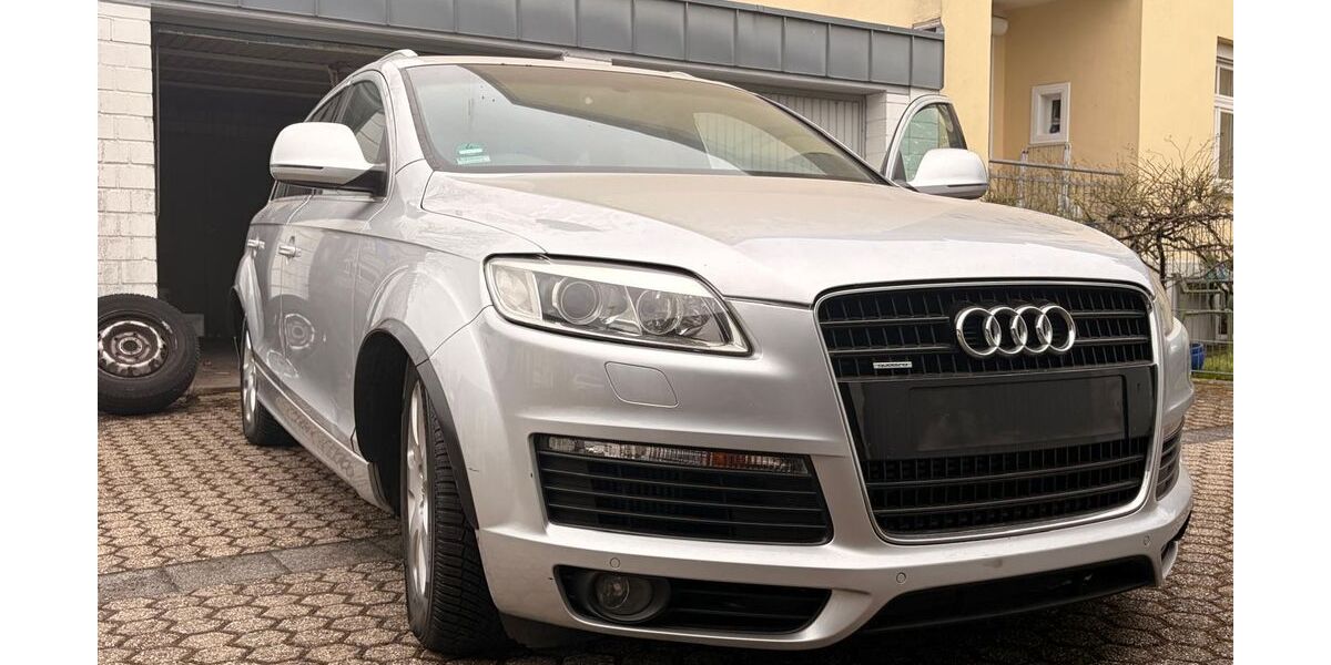Audi Q7 257.305 km 4.200 &euro; Troisdorf 53842