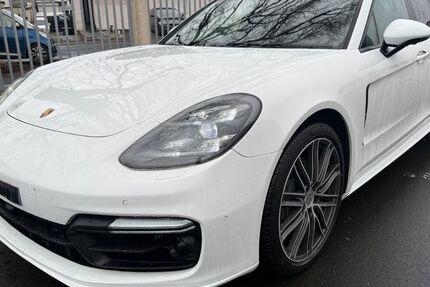 Porsche Panamera 165.000 km 48.900 &euro; Köln 51069