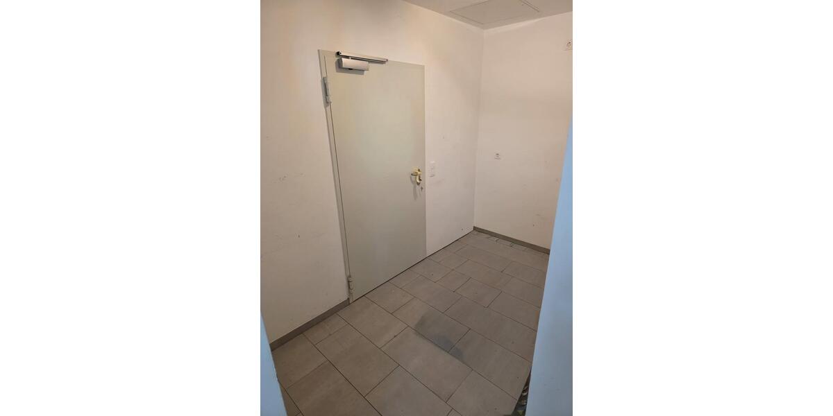 Gewerbeobjekt Lohmar - 1.340&euro; | Angebot:26340557