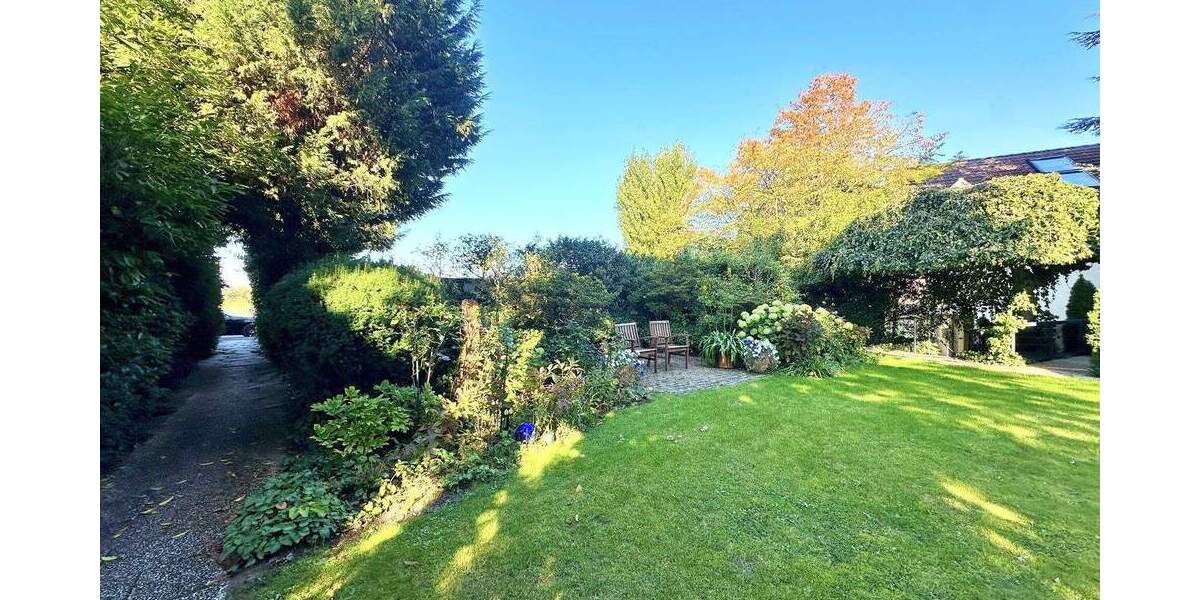 Etagenwohnung Düsseldorf / Himmelgeist Himmelgeist - 5 Zimmer, 190 m&sup2;, 820.000&euro; | Angebot:25176913