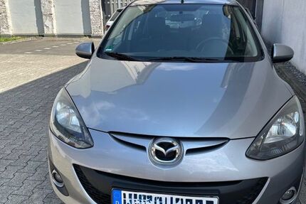 Mazda 2 79.000 km 5.500 &euro; Köln 50823