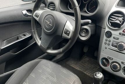 Opel Corsa 138.000 km 3.100 &euro; Monheim 40789