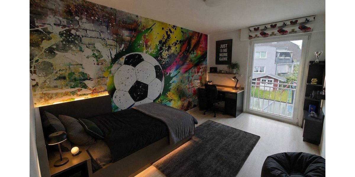 Reihenendhaus Wermelskirchen - 6 Zimmer, 155 m&sup2;, 2.490&euro; | Angebot:26885025