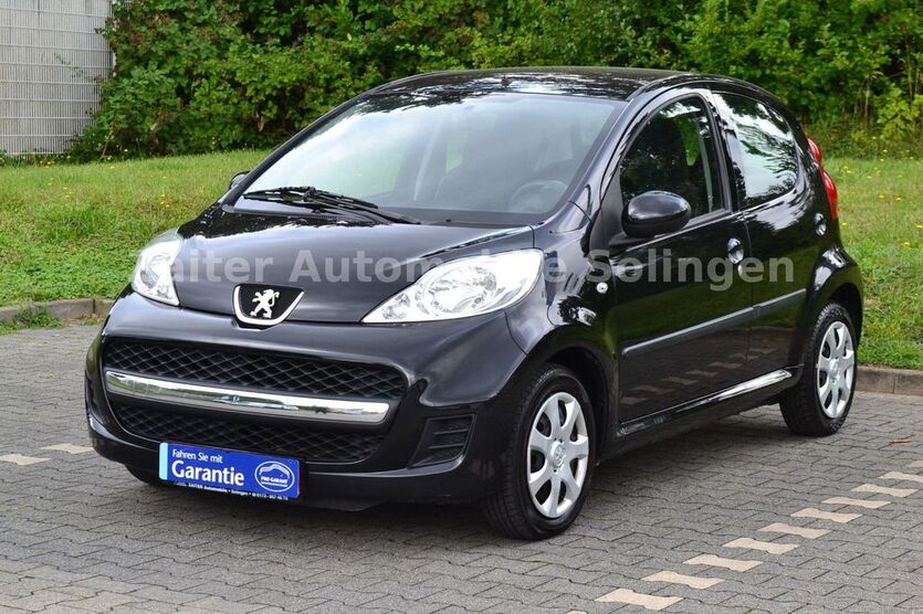 Peugeot 107 127.000 km 2.990 € Solingen 42659