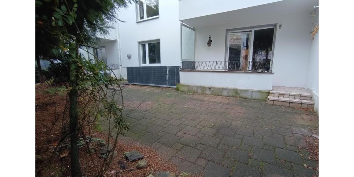 Altersgerechte EG Wohnung, eigene Garten Neuss City zu verkaufen 4 zimmer