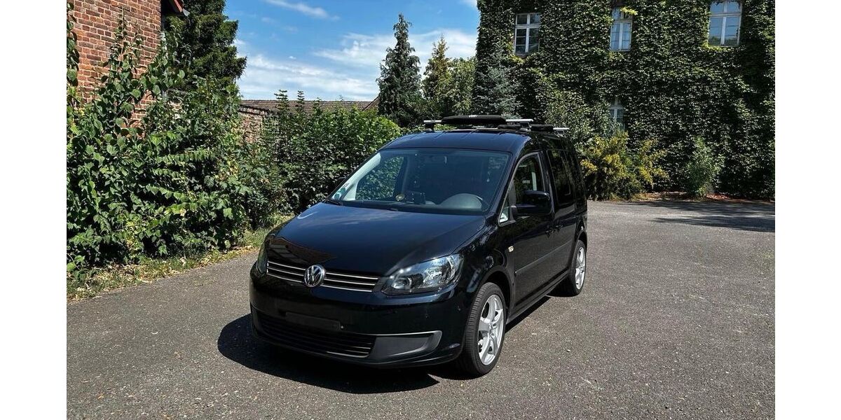 VW Caddy 132.700 km 11.000 &euro; Köln 51069