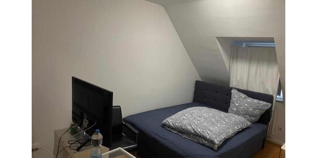 Reihenhaus Köln Innenstadt - 6 Zimmer, 135 m&sup2;, 2.800&euro; | Angebot:25252021