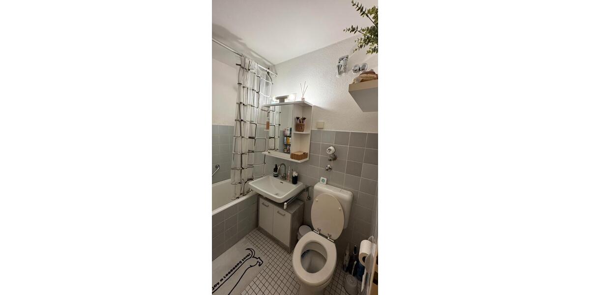 Etagenwohnung Köln Innenstadt - 1.5 Zimmer, 41 m&sup2;, 950&euro; | Angebot:26169951