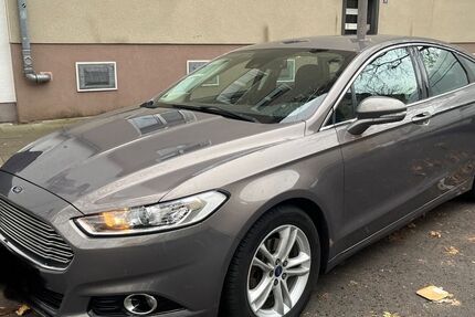 Ford Mondeo 114.000 km 12.200 &euro; Köln 50827