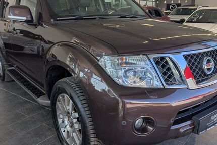 Nissan Pathfinder 89.065 km 18.990 &euro; Solingen 42655