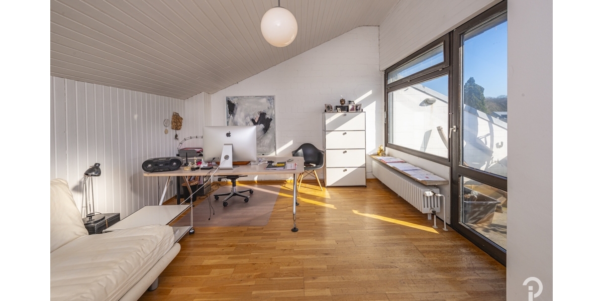 Charmantes Split-Level-Reihenendhaus in unmittelbarer Rheinnähe im Herzen von Düsseldorf-Benrath - Reihenendhaus Düsseldorf Stadtbezirk 9 | Angebot:27007603