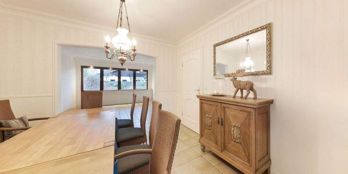 Großzügiges Einfamilienhaus mit Entwicklungspotenzial in ruhiger Lage von Niederkassel Rheidt 6 zimmer