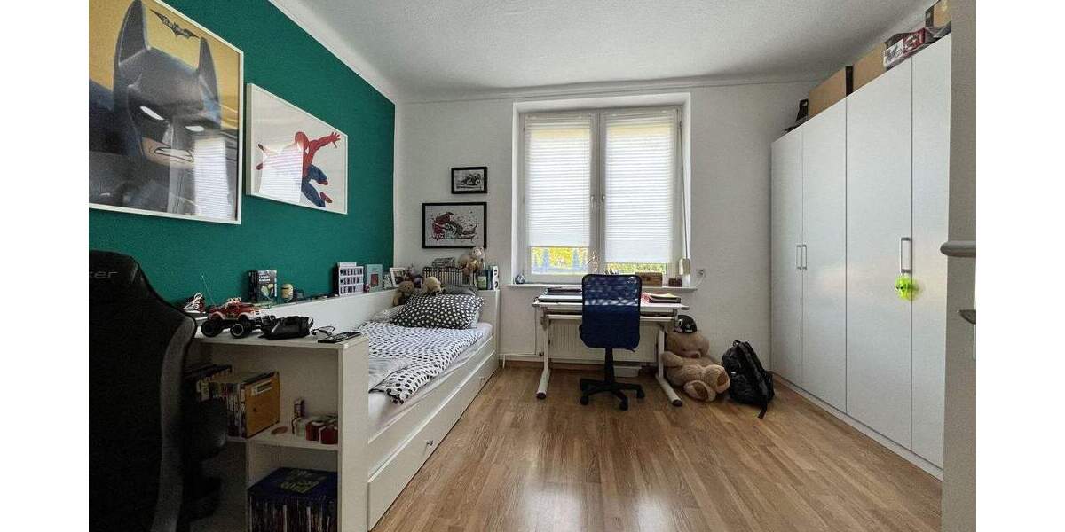 Dreifamilienhaus in zentraler Lage 8 zimmer