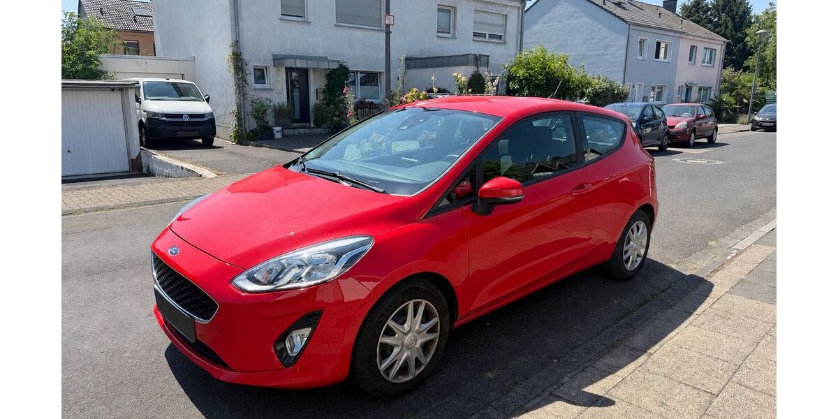 Ford Fiesta 73.000 km 8.200 &euro; Köln 51107