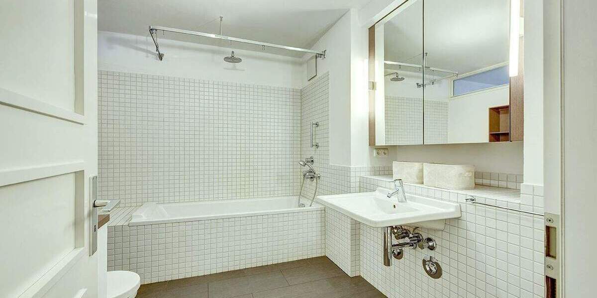 Etagenwohnung Düsseldorf / Derendorf Derendorf - 3 Zimmer, 100 m&sup2;, 670.000&euro; | Angebot:25687725