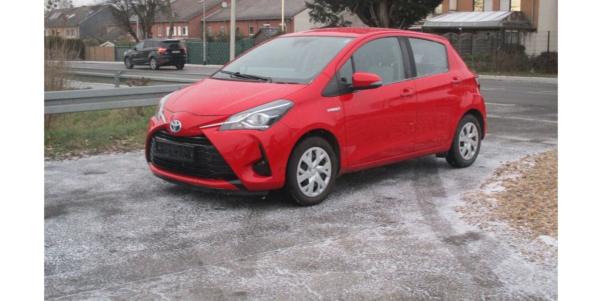 Toyota Yaris 165.352 km 9.500 &euro; Erftstadt 50374