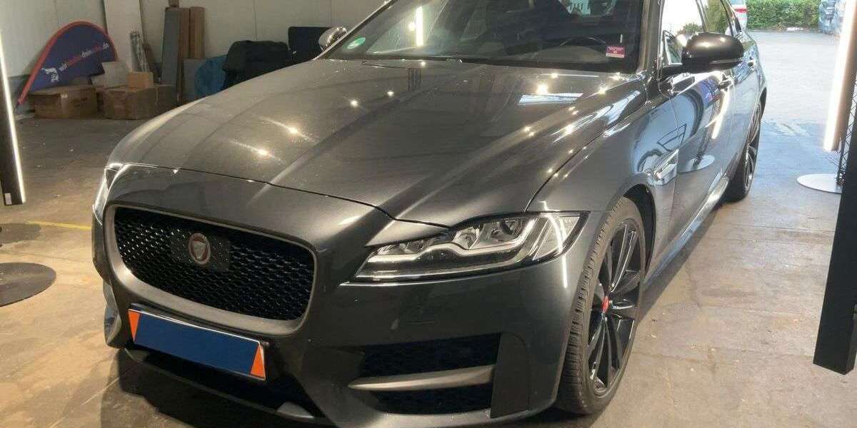 Jaguar XF 89.000 km 22.900 &euro; Düsseldorf 40233