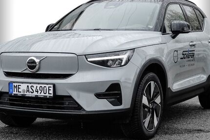 Volvo XC40 12.999 km 42.890 &euro; Hilden 40721