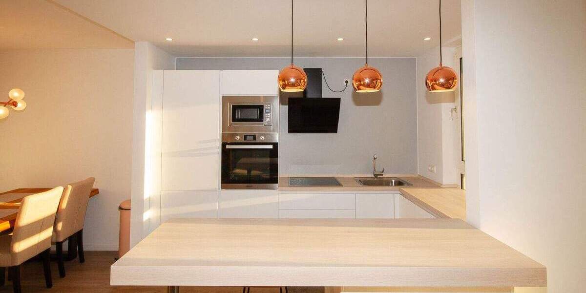 Möblierte 2-Zimmer-Wohnung mit Balkon und Wintergarten in Düsseldorf-Gerresheim 2 zimmer