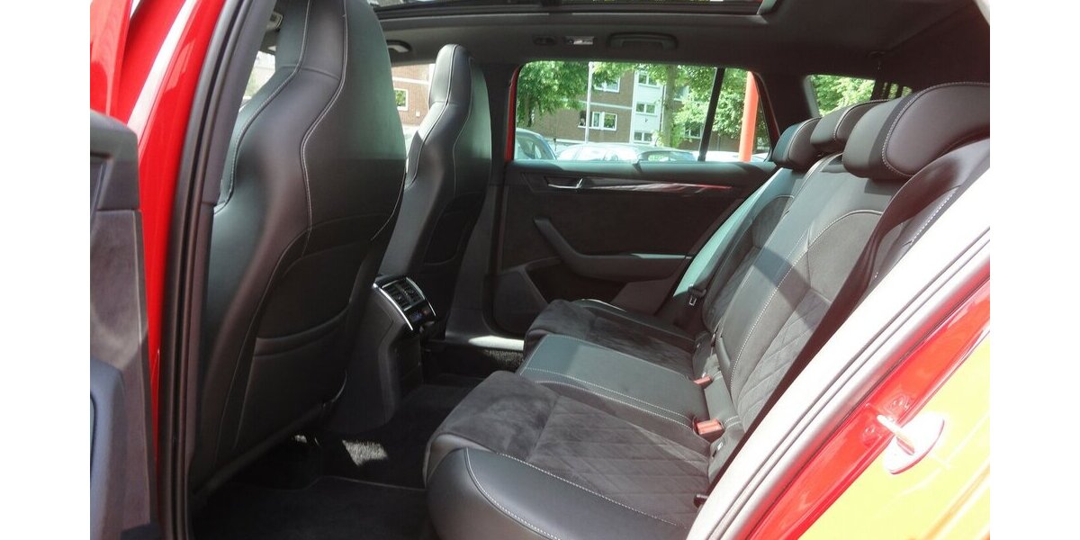 Skoda Superb Sportline4x4 Navi PanoSdach BiXenon Leder 122.000 km 18.900 &euro; Neuss 41462