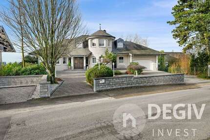 Haus zum Kaufen in Lohmar 1.090.000 € 373 m² 15 zimmer