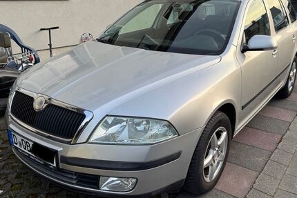 Skoda Octavia 196.288 km 1.500 &euro; Düsseldorf 40599