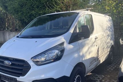 Ford Transit Custom 152.000 km 7.780 &euro; Wermelskirchen 42929