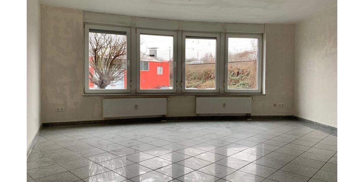 Etagenwohnung Köln Buchheim - 3 Zimmer, 88 m&sup2;, 975&euro; | Angebot:25524868